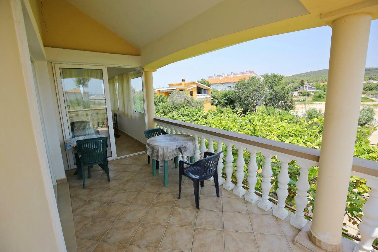 Apartamento Large Gardens 2 Bibinje Exterior foto